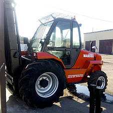 Дизельний всюдихідний вилковий навантажувач Manitou M26-4, навантажувач підвищеної прохідності б/у, фото 3