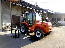 Дизельний всюдихідний вилковий навантажувач Manitou M26-4, навантажувач підвищеної прохідності б/у, фото 4