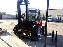 Дизельний всюдихідний вилковий навантажувач Manitou M26-4, навантажувач підвищеної прохідності б/у, фото 5