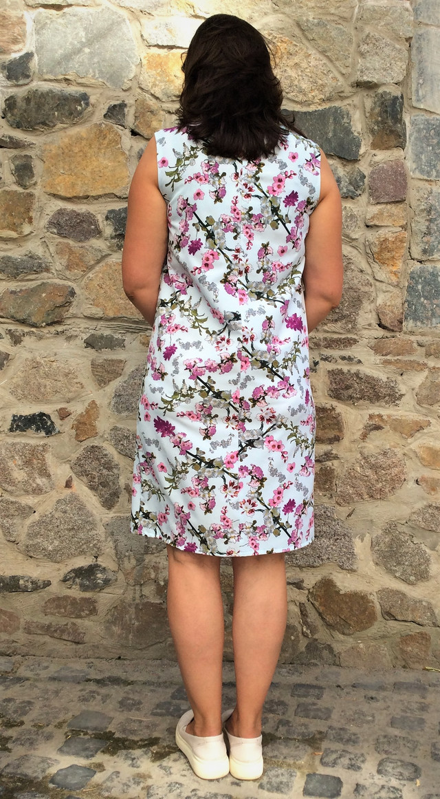 Літнє жіноче плаття без рукавів П18