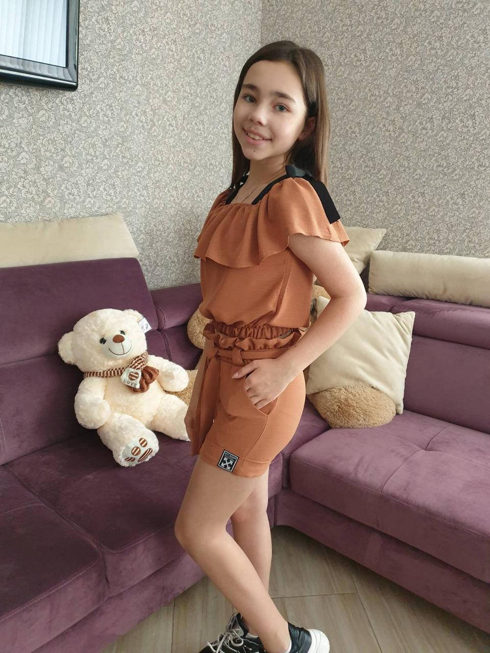 

Красивый костюм для девочки 152 158 164 Модный детский подростковый летний костюм шорты и блузка топ