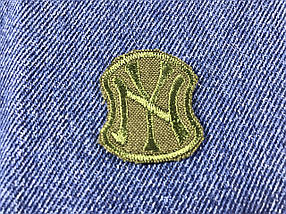 Нашивка New York колір хакі 29x35 мм