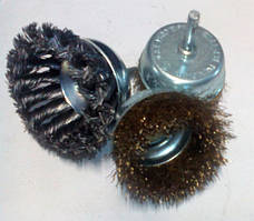 Металеві щітки на дриль