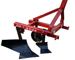 Плуг для трактора з передплужником ПН 1-20ПР