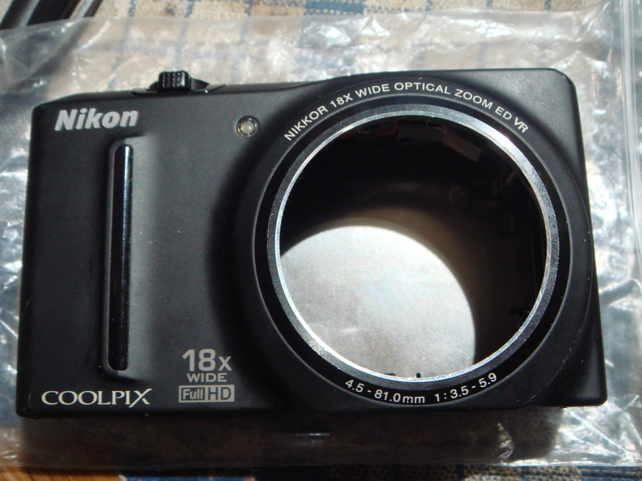 Корпус  Nikon S9100.