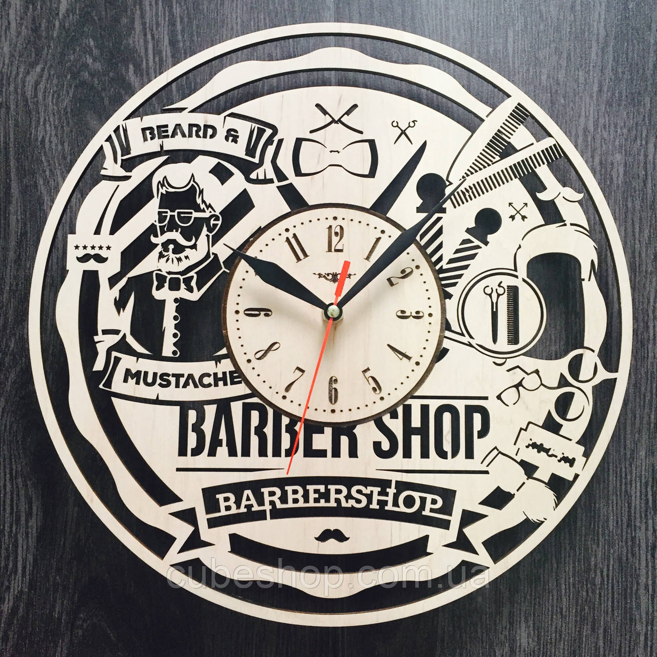 Годинник настінний дерев'яний Чоловічий перукарський