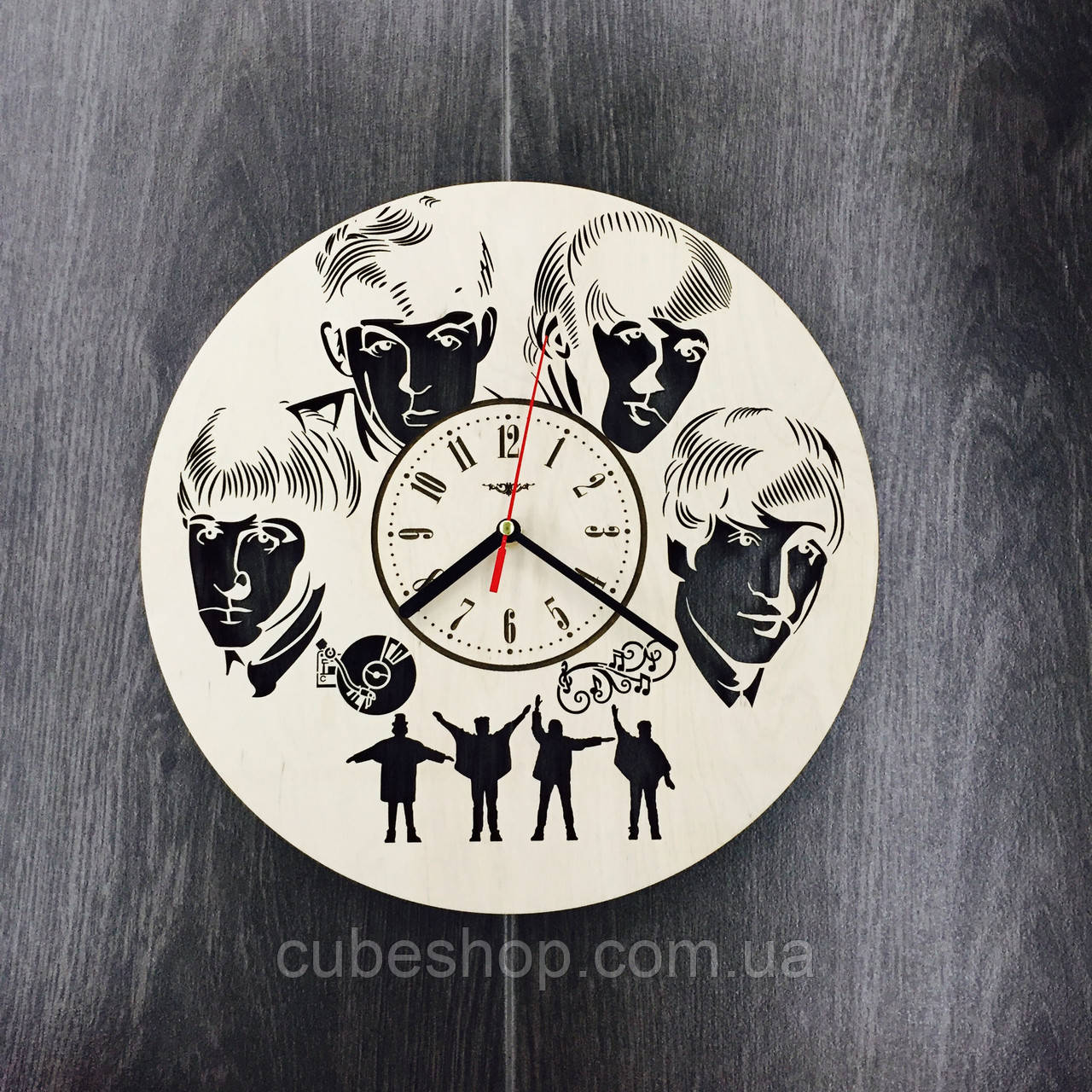 Настінний годинник із берези Легенда рока