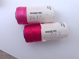 Нитки шовкові віскоза, для ручної і машинної вишивки, для китичок, для сережок. Індія. Малиновий.№762
