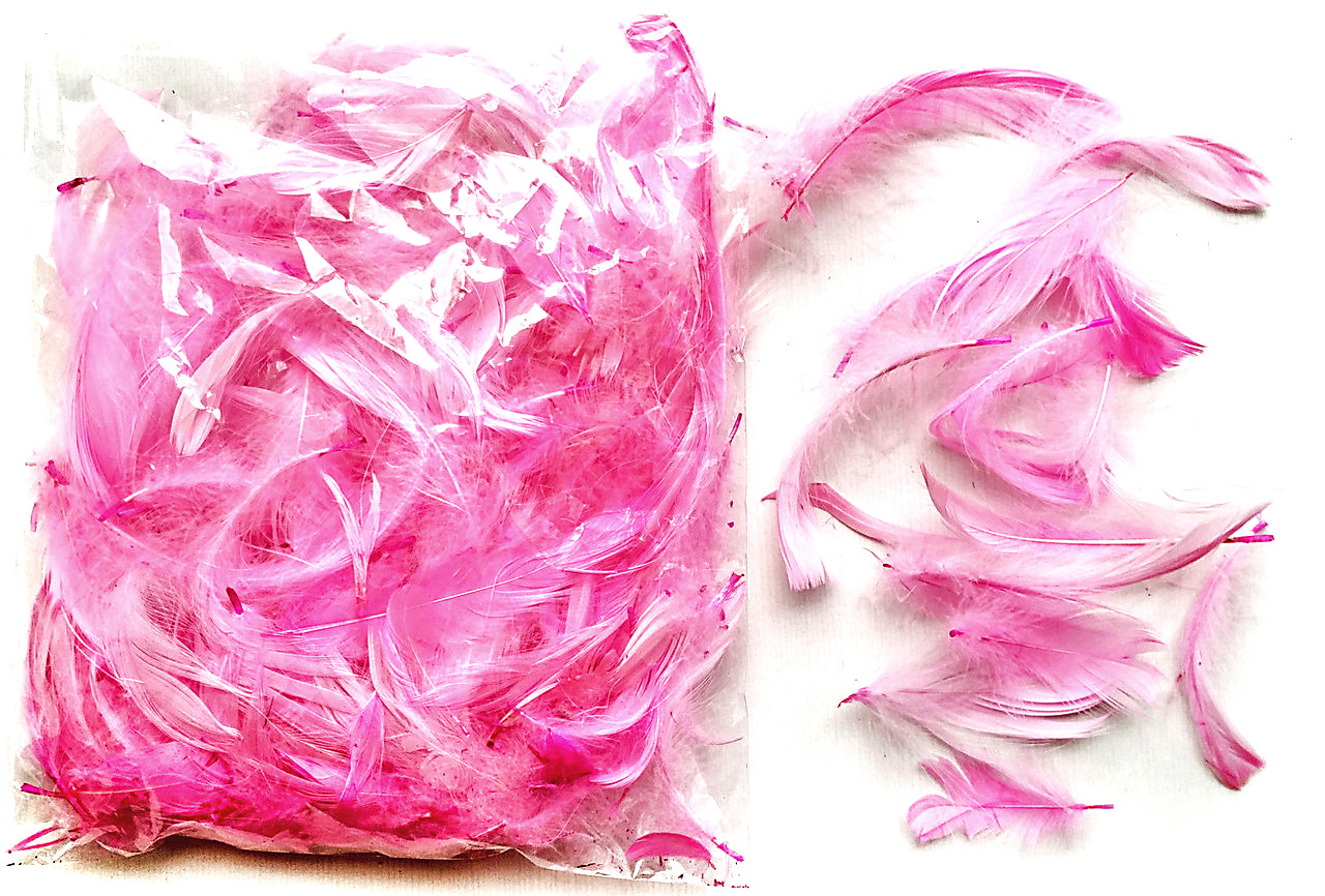 Пір'я яскраво - рожеві для декорування (120 шт, 5-10 см), фото 1