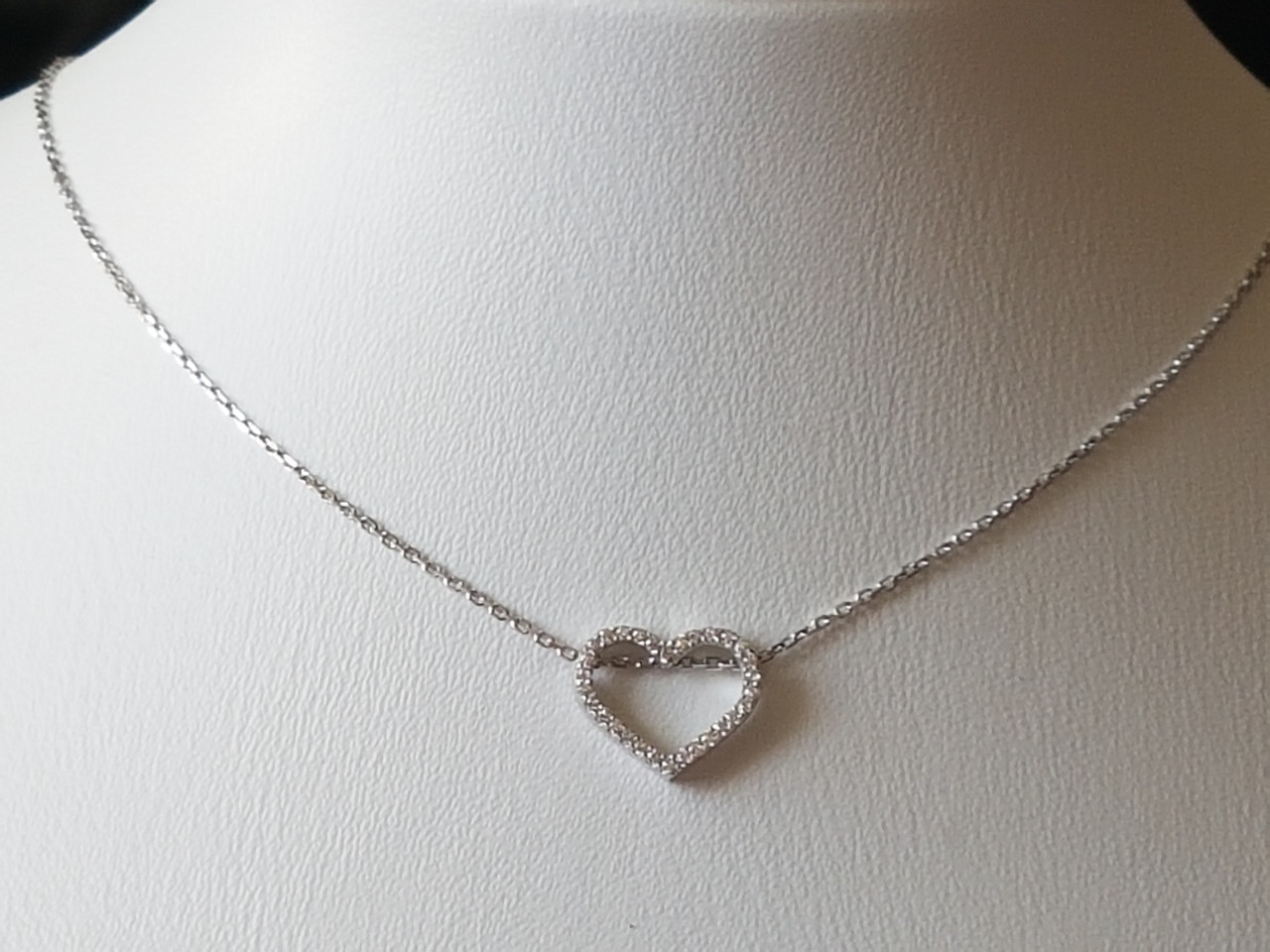 Серебряное колье Сердце с фіанітами. Артикул 908-01004, фото 1