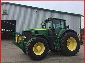 John Deere 7430