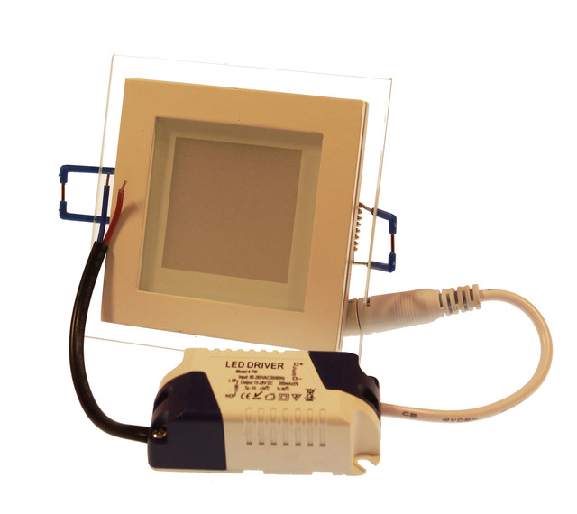 LED світильник квадратний Downlight 6W 4000K (скло) LED світильник квадратний Downlight 6W 4000K (скло)