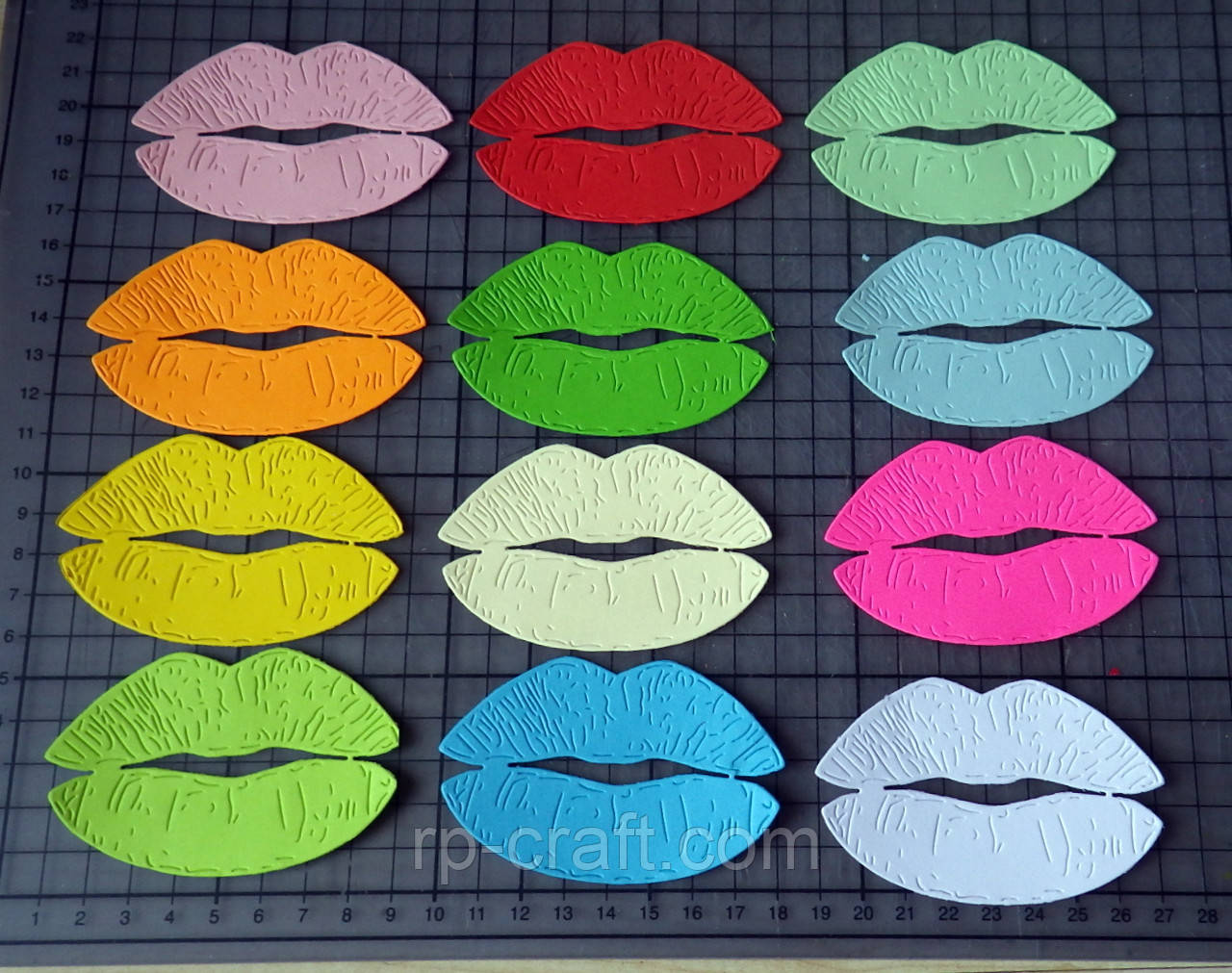 Вирубка з картону. Губи, 52х83 мм, фото 1