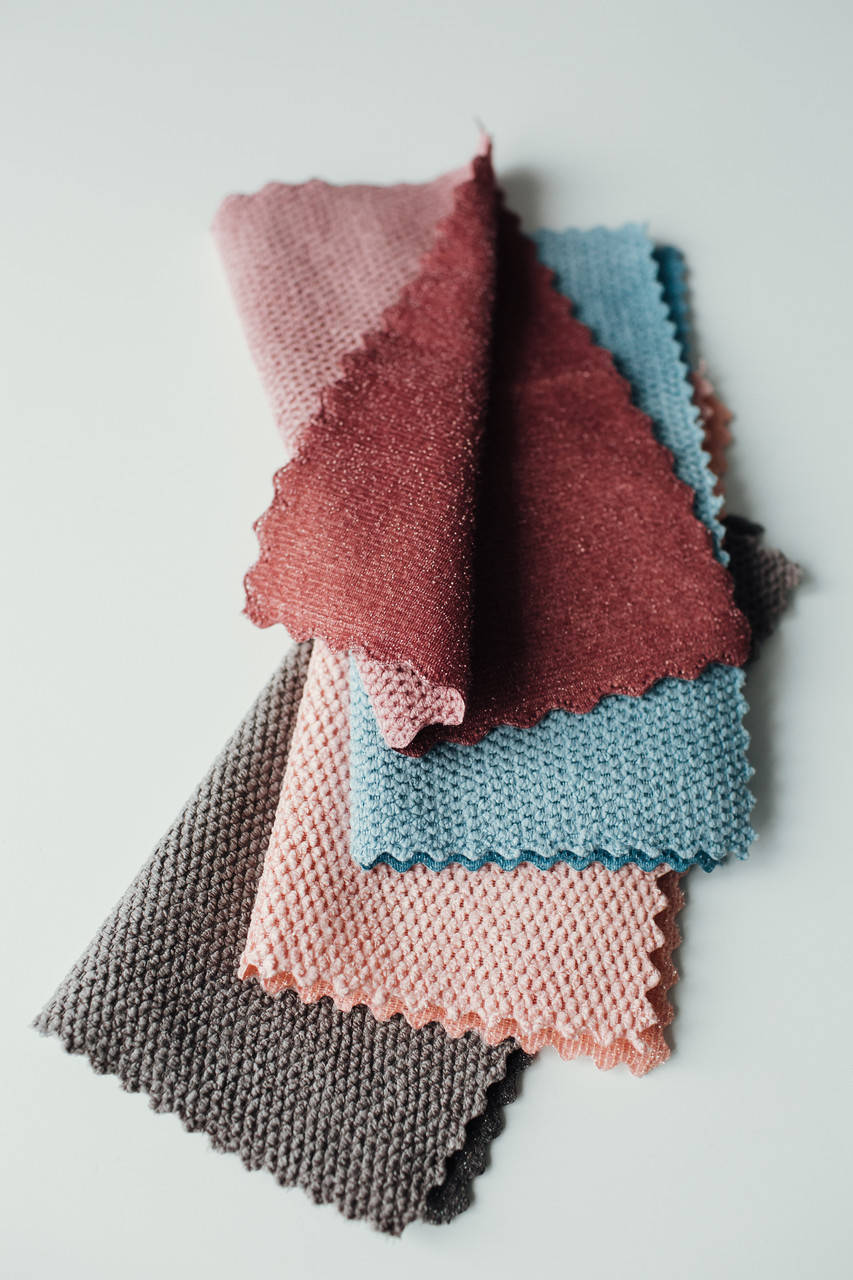 

Метализированная микрофибра универсальная MsHelen