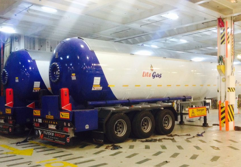 Напівпричіп YILTEKS Semi Trailer LPG Tank 57m3 для перевезення газу