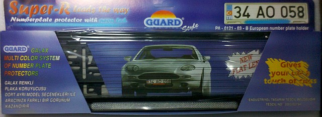 Рамка для номерного знака Guard под стеклом красный катафот (РА-0123) - фото 3 - id-p3751883