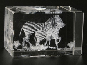 Фігурка Дзербри голограма в кришталь, фото 1