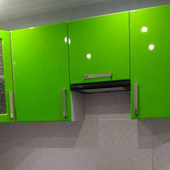 Кухня Лара - наверное самая популярная модель нашего магазина. Это современная кухня в стиле модерн имеющая пожалуй неограниченное количество цветовых комбинаций.Фасад плёночный МДФ структурный и глянцевый, а также крашеный МДФ.