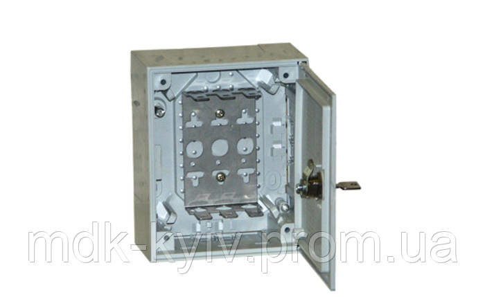 ロジャー　コンプBOX KRONECTION-Box I Пластмассовая распределительная коробка на 30 пар