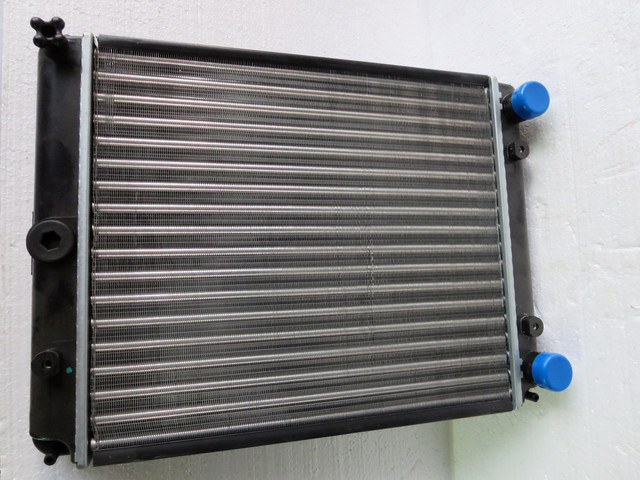 Радиатор основной Аляска  на Славуту, Таврию, Дану