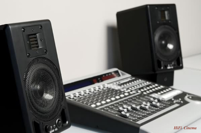 Студийные мониторы Студийные мониторы