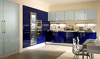 Встроенная синяя кухня