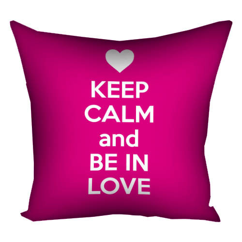 Подушка габардинова з принтом Keep calm and be in love 50x50 см (5P_15L014)