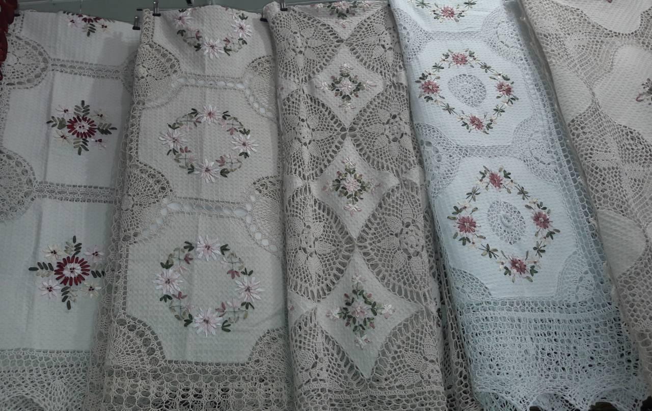 Ажурная скатерть с ручной ленточной вышивкой, 150х220 см - фото 5 - id-p593506687