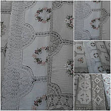 Святкова скатертина на столик, ажур, вишивка стрічками, ручн.раб, 120х160 див., 460/410 (ціна за 1 шт. + 50 гр.)