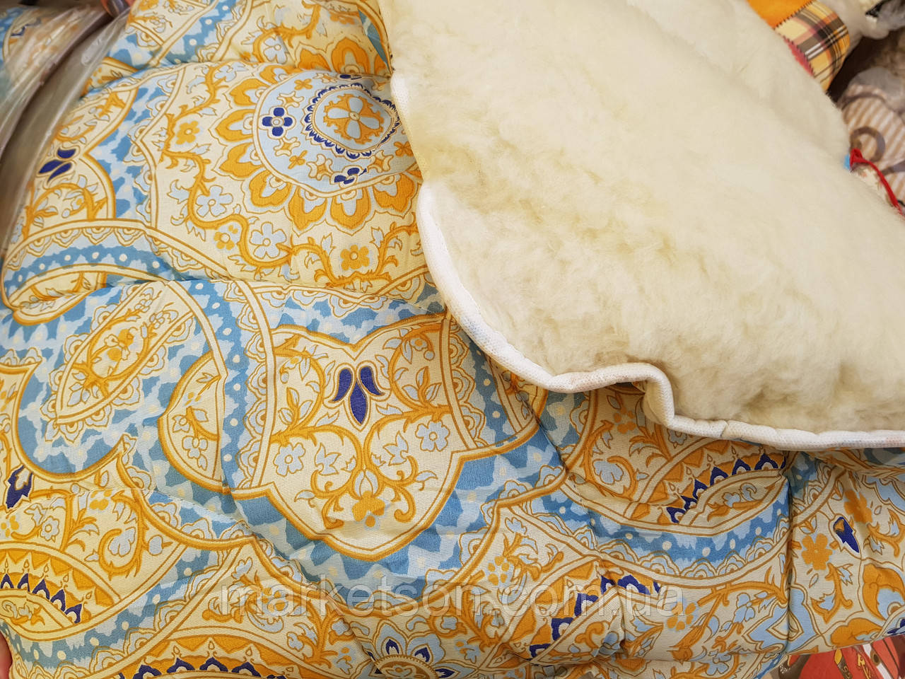 Тепла ковдра з овчини відкрита 195х215. Бавовна. Кольори різні.