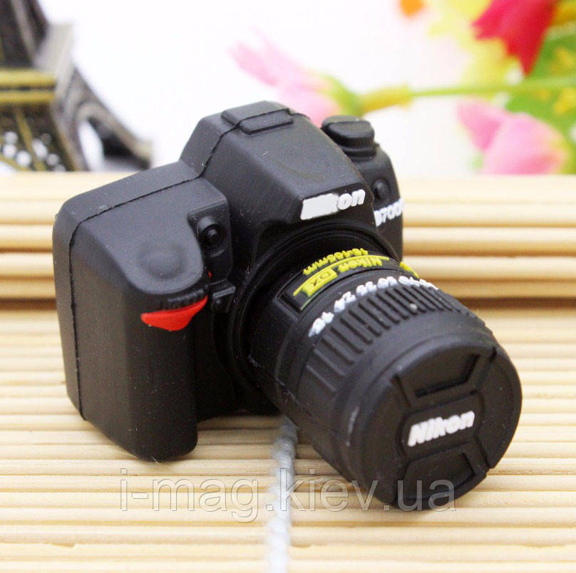 Флешка Фотоапарат Nikon 32 Гб