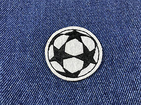 Нашивка футбольний м'яч 40 мм