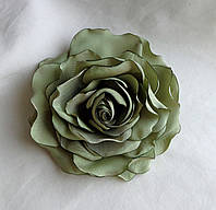 Брошь зеленый цветок из ткани ручной работы "Роза нефрит"