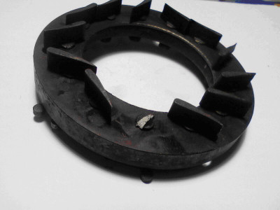 Несправна система управління турбокомпресором (де вона є)