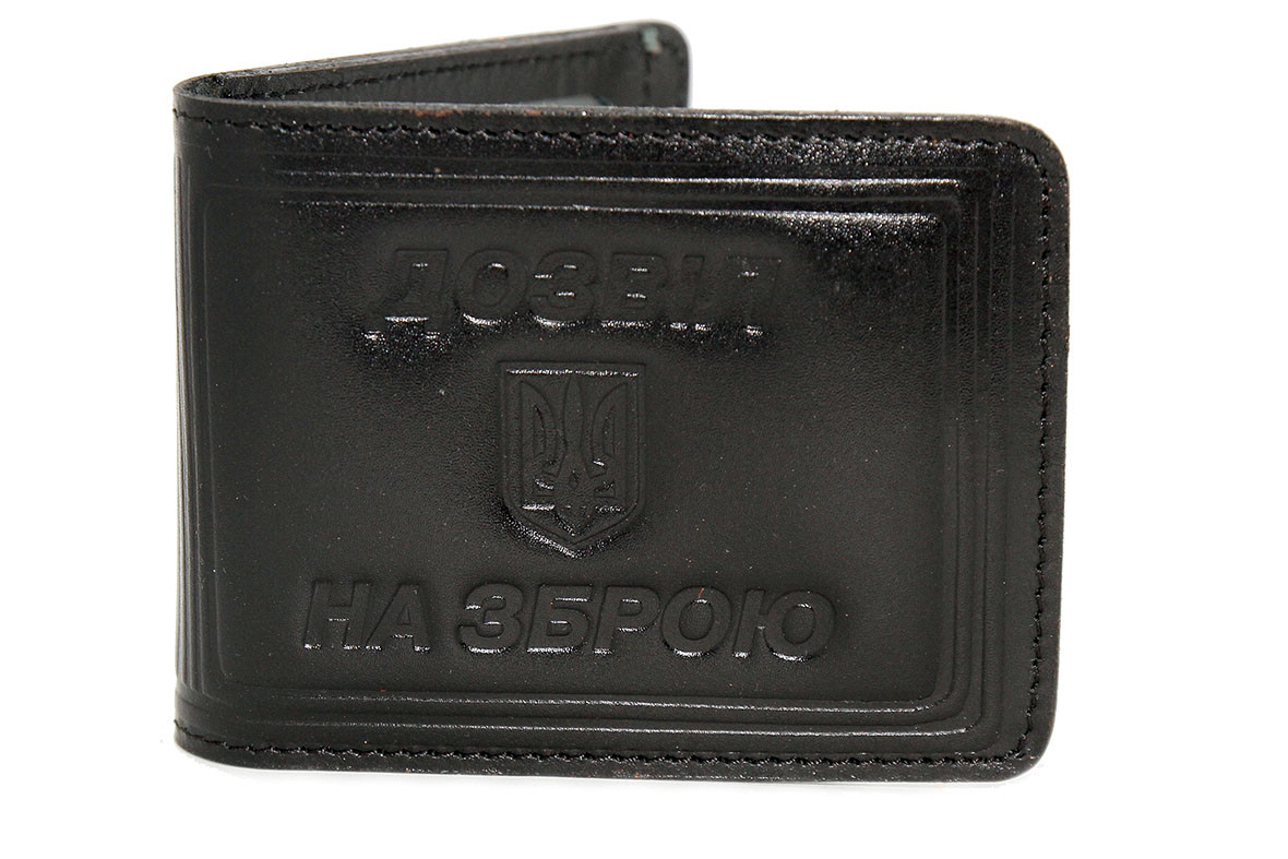 Обкладинка Дозвіл на зброю, Шкіра