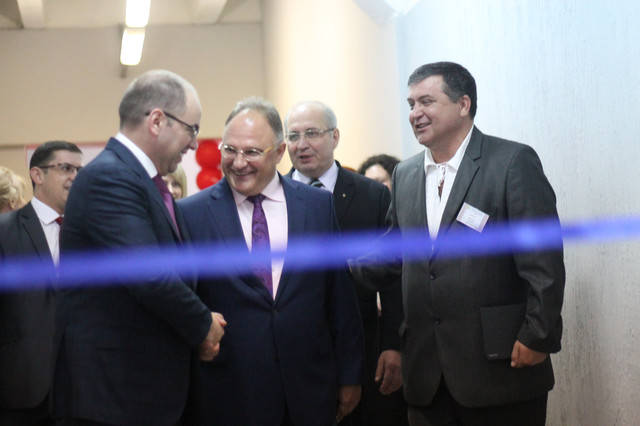 10 жовтня 2017 року на базі ДНЗ " Одеський Центр ПТО відкрився новий навчально-практичний будівельний центр фірми «Кнауф»
