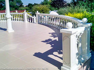 Терраса выглядит шикарно.