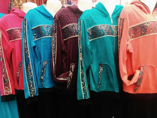 Велюровый женский костюм большого размера в Украине купить Велюровый женский костюм большого размера