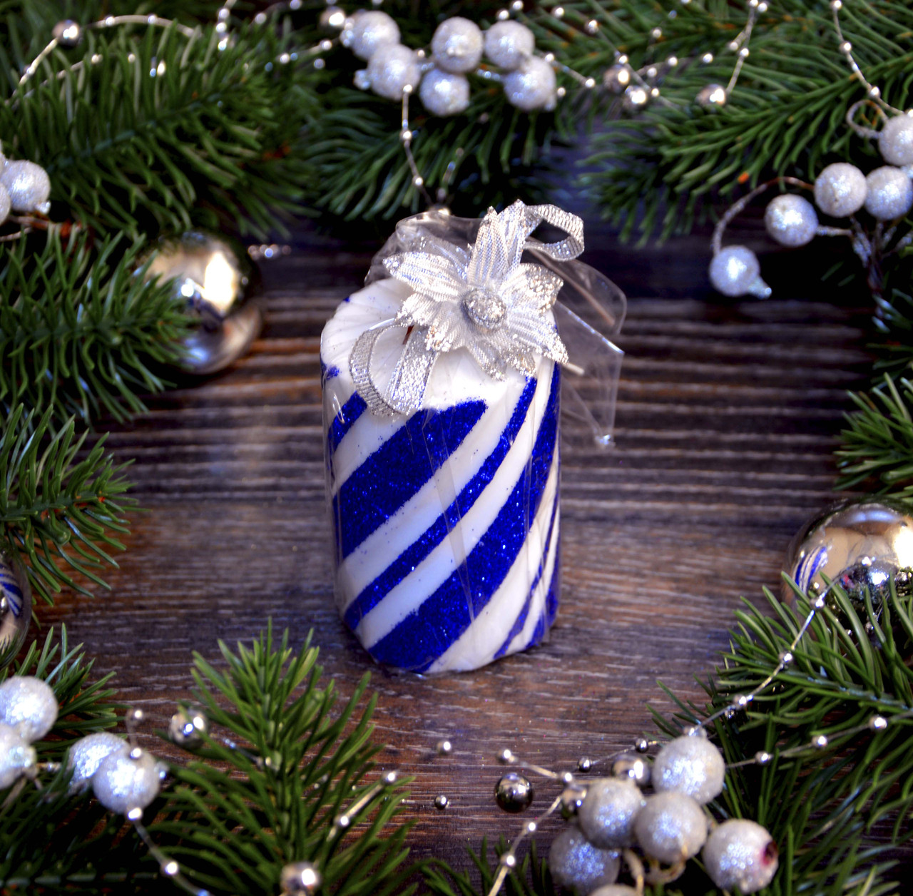 Новорічна свічка (спіраль) 0526