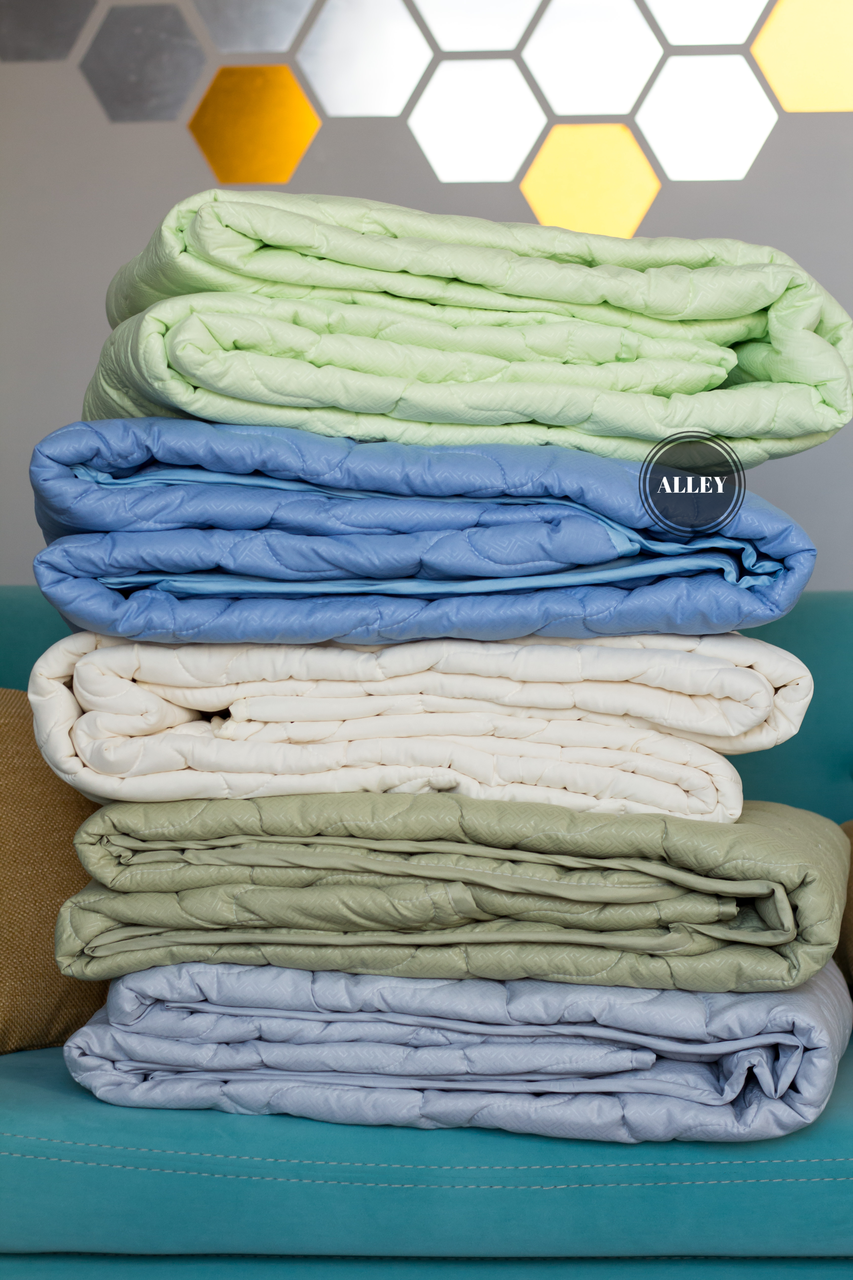 

Легкое одеяло полуторное 155*215 см Ода | Ковдра літня, наповнювач бавовна. Стеганое одеяло ODA