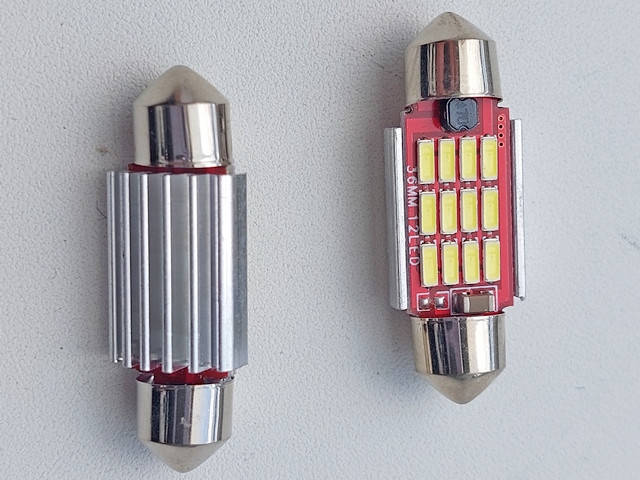 

Лампа светодиодная C5W 12SMD (40/14) 36мм+драйвер T11*36