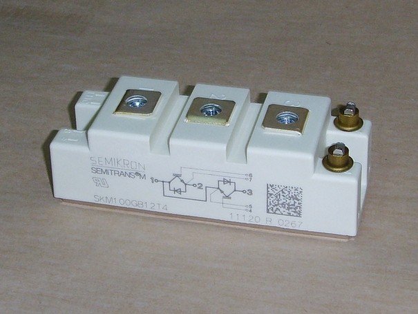 SKM100GB12T4 — IGBT модуль Semikron