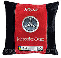 Подушка сувенирная в машину с логотипом мерседес Mercedes