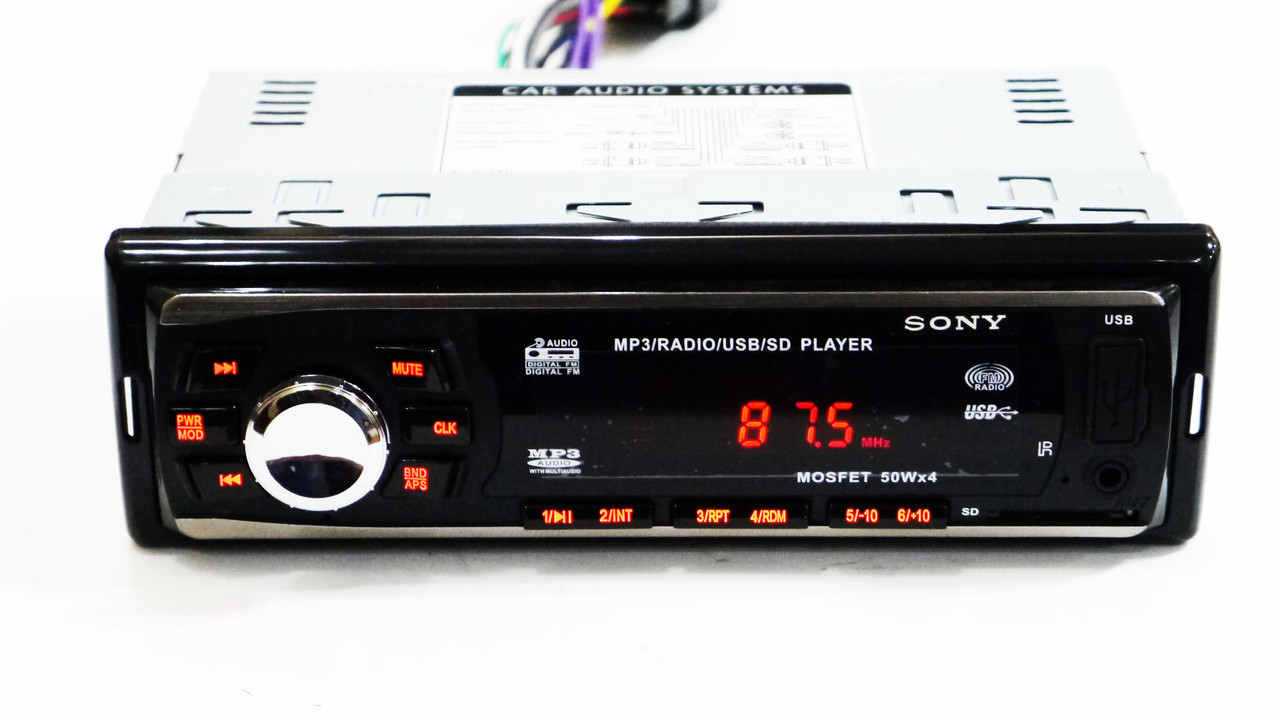 Автомагнітола GT-650U ISO USB+SD+FM+AUX+ пульт (4x50W)