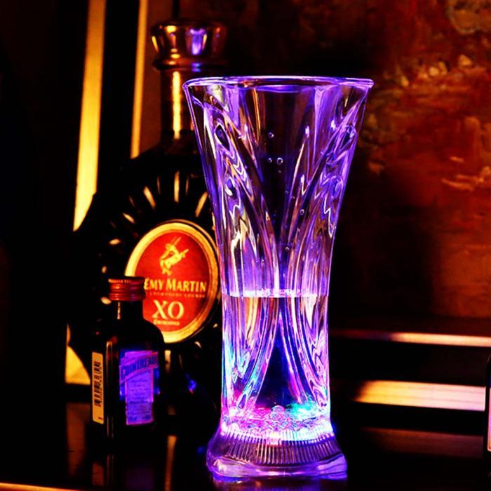 Светящиеся Led стаканы бокалы Luminous Cup стакан большой фигурный с подсветкой - фото 2 - id-p700651057