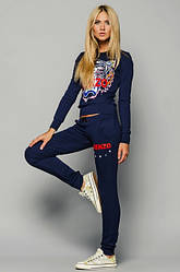 Спортивні костюми жіночі