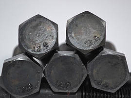 Болт М6 DIN 931 клас міцності 12.9