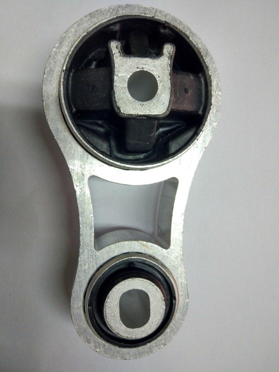 Подушка двигуна (верхня, права) Renault Trafic, Opel Vivaro 1.9, 2001-2006, Sasic 2704015
