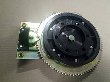 Склопідіймач МАЗ лівий 5336-6104011