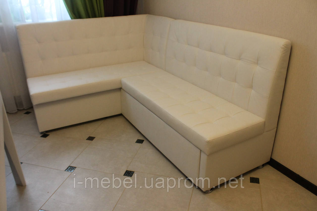 Кутовий диван для кухні в білій шкірі
